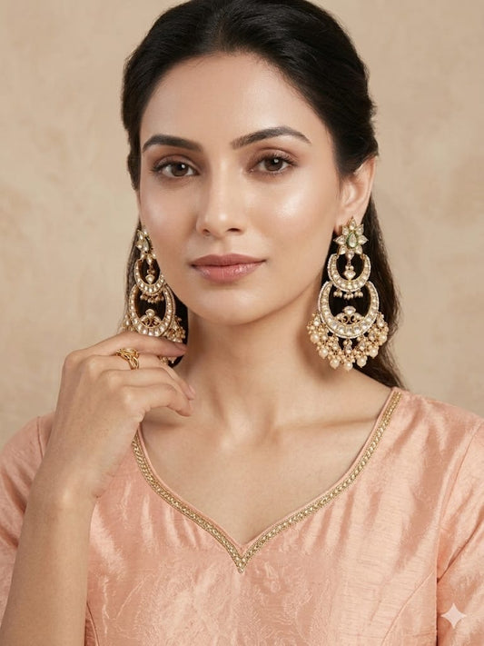 Zariya Emerald Kundan Chandbali Earrings