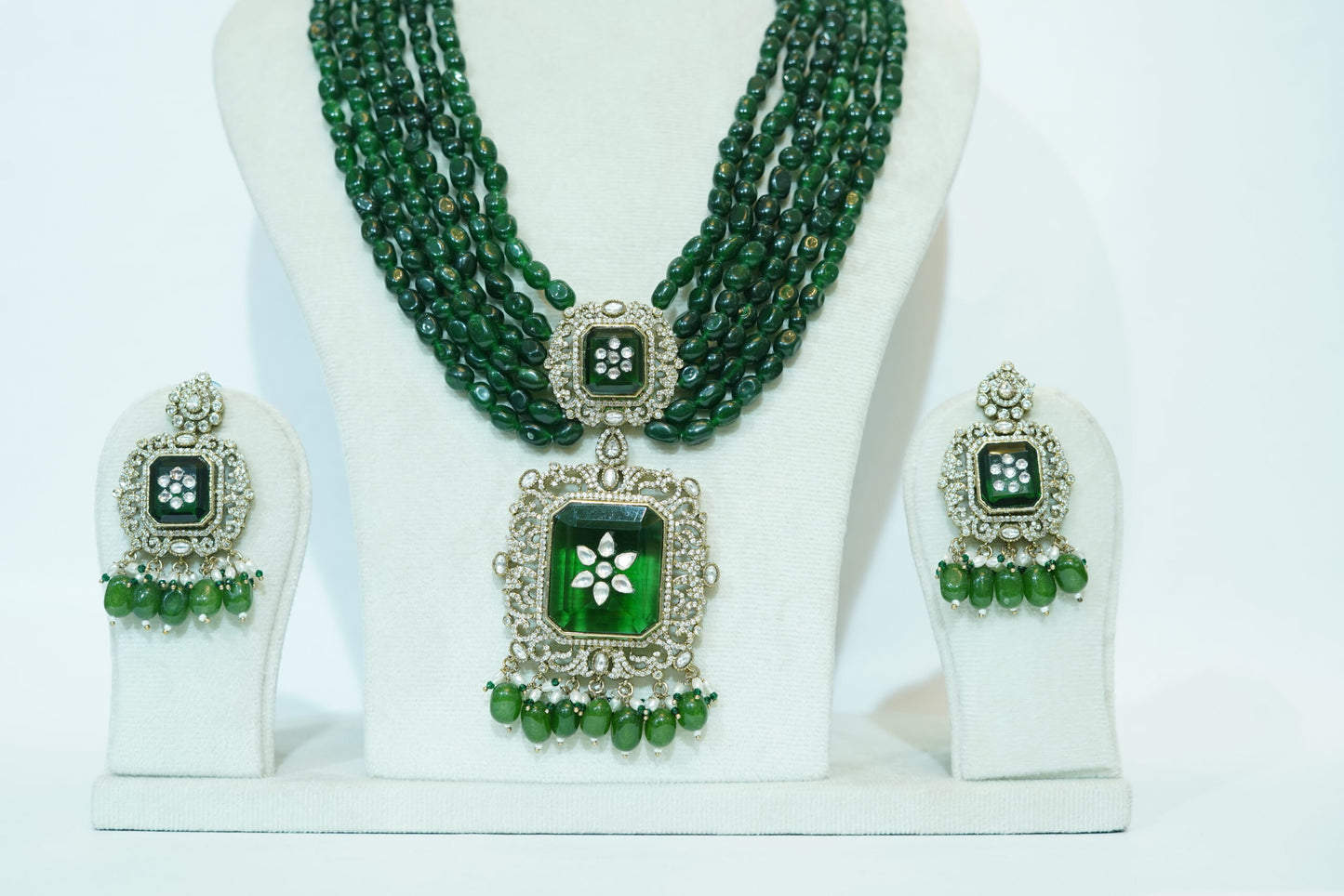 Green layered necklace set