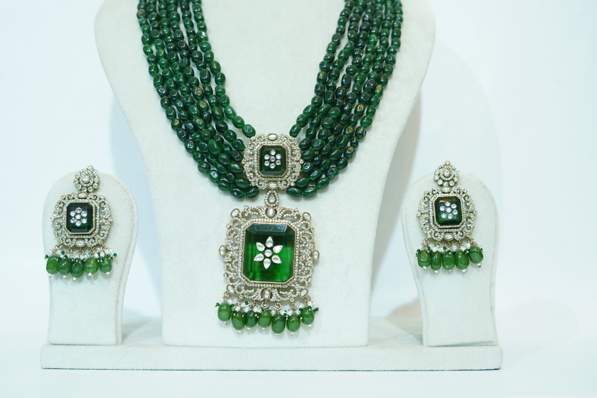 Green layered necklace set