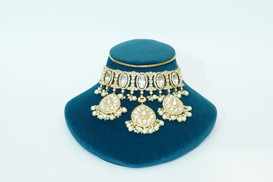 Silver stone studded choker