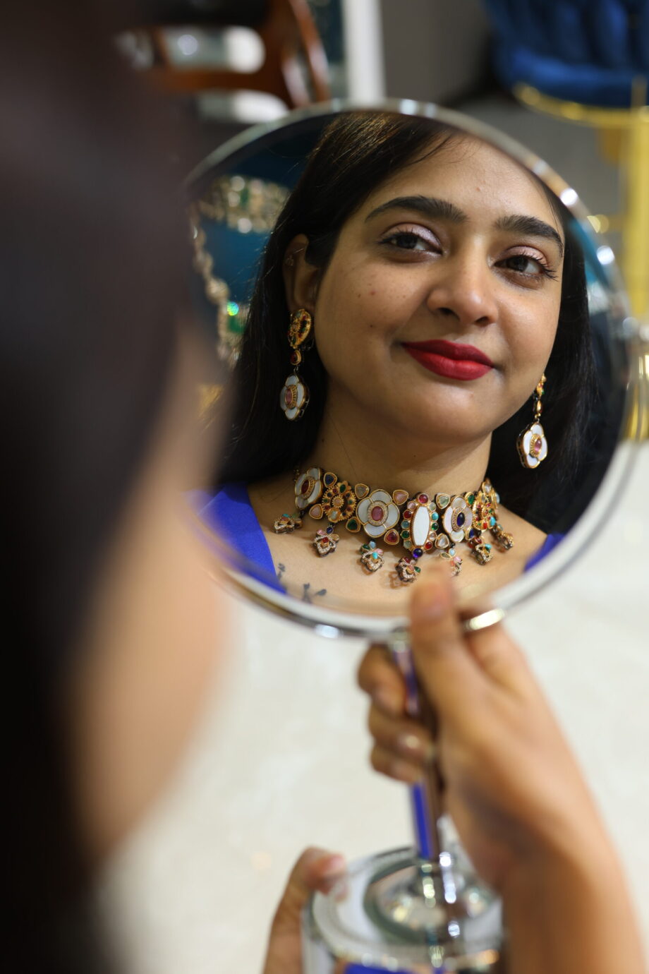 Flower shaped jewellery set