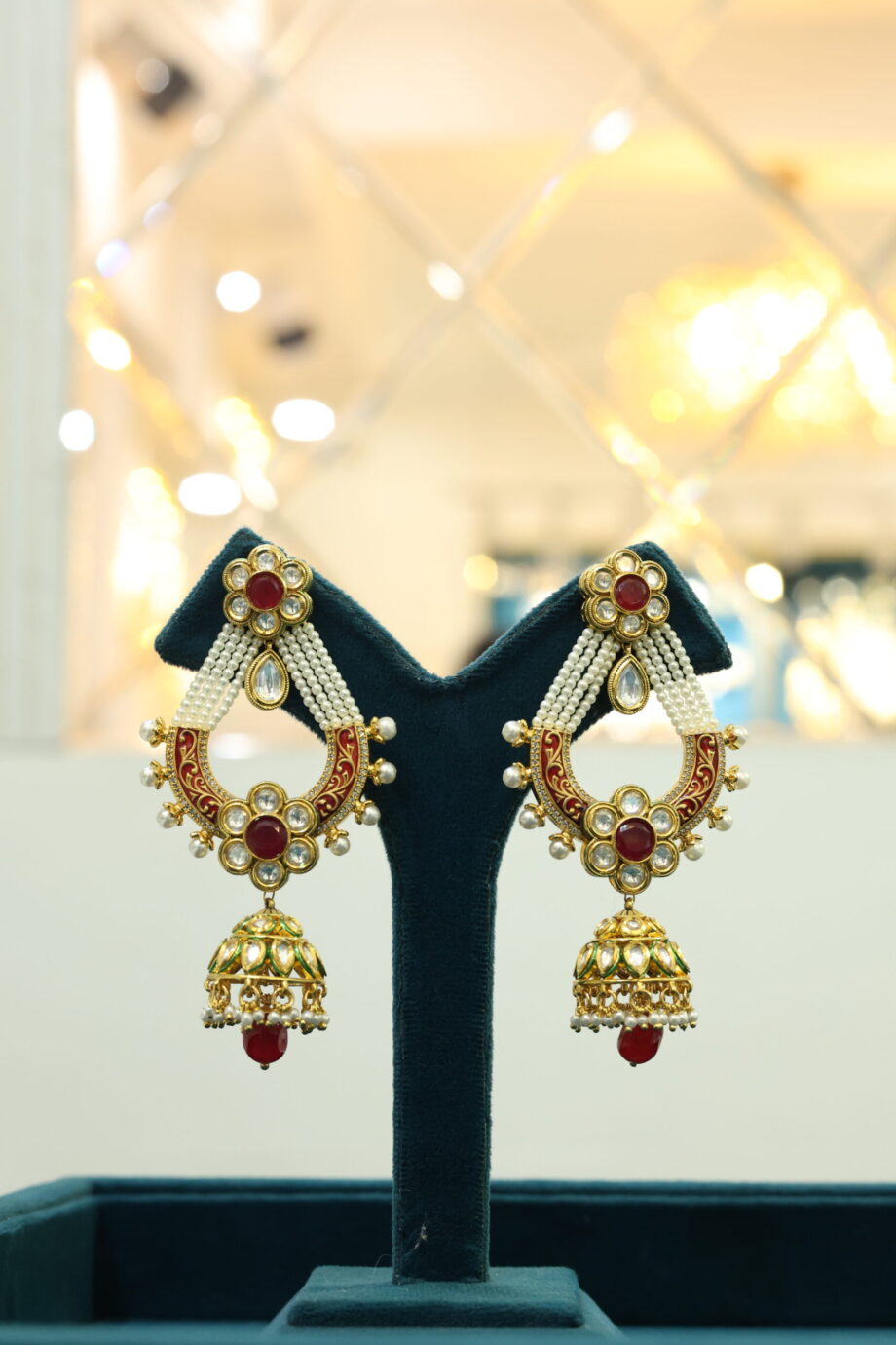 Teardrop earrings